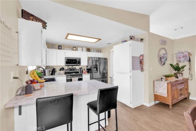 998 Sycamore Court, Banning, CA 92220