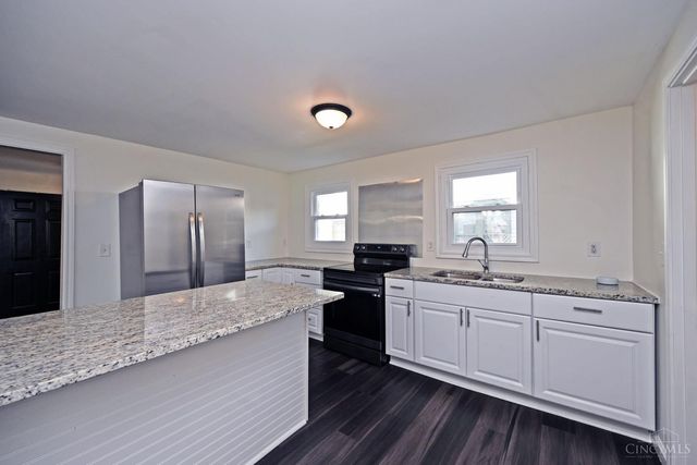 6065 Fifth Avenue, Miami Twp, OH 45342