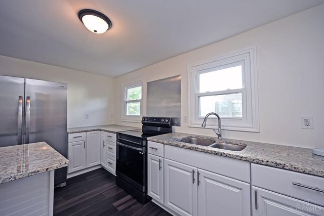 6065 Fifth Avenue, Miami Twp, OH 45342
