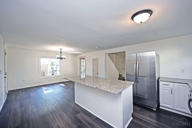 6065 Fifth Avenue, Miami Twp, OH 45342