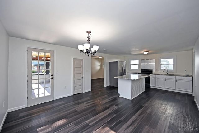 6065 Fifth Avenue, Miami Twp, OH 45342