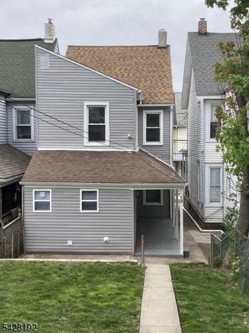 58 Bennett St, Phillipsburg Town, NJ 08865