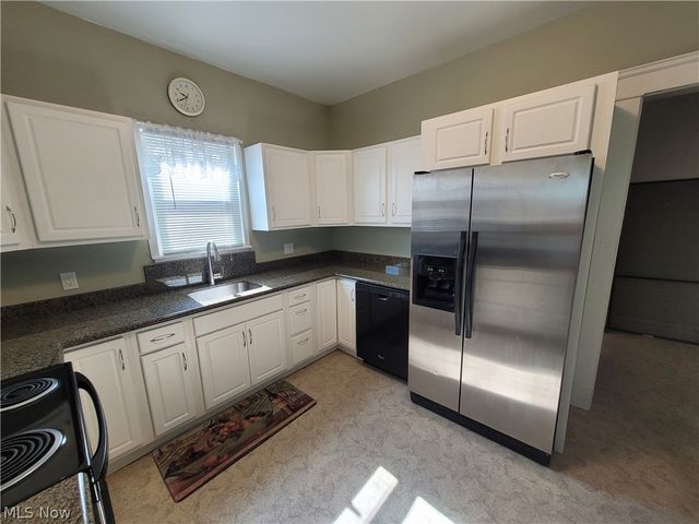 4222 Behrwald Avenue, Cleveland, OH 44109