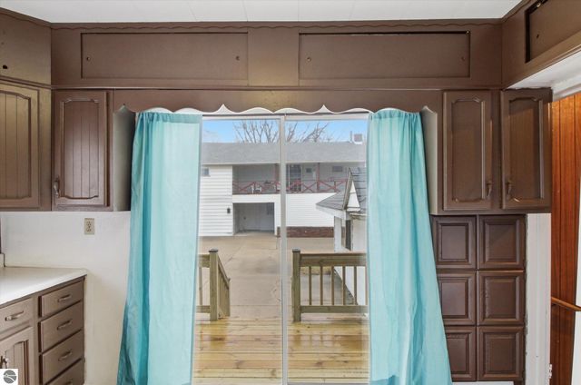 430 Bridge Avenue, Alma, MI 48801