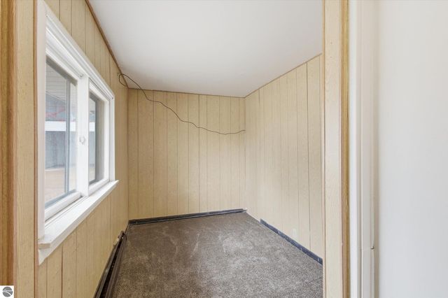 430 Bridge Avenue, Alma, MI 48801