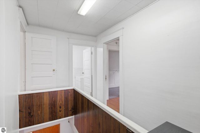 430 Bridge Avenue, Alma, MI 48801