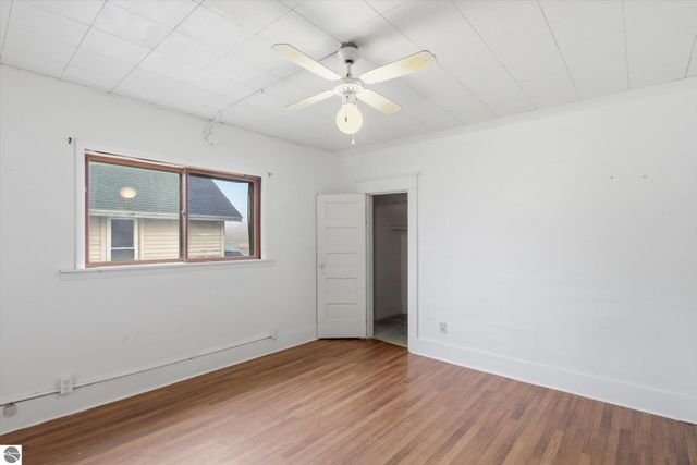 430 Bridge Avenue, Alma, MI 48801