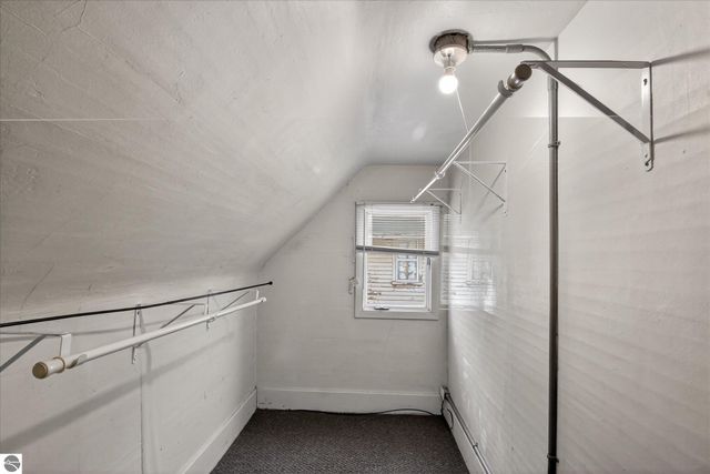 430 Bridge Avenue, Alma, MI 48801