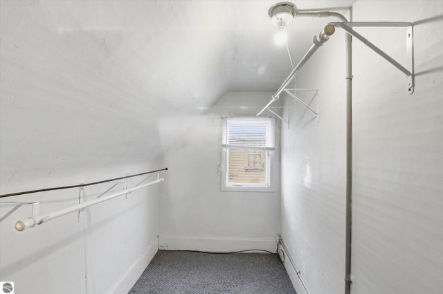 430 Bridge Avenue, Alma, MI 48801