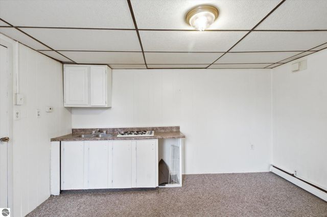 430 Bridge Avenue, Alma, MI 48801