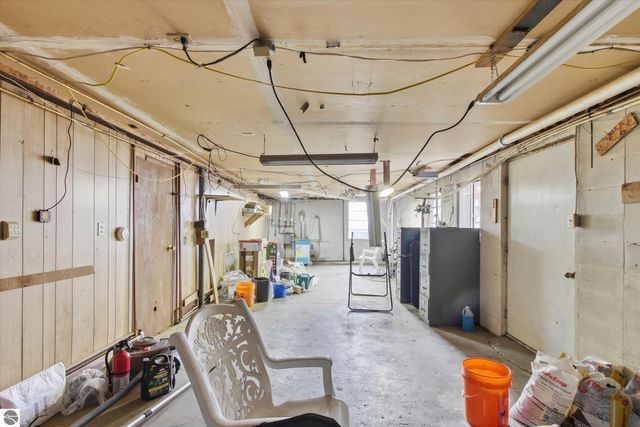 430 Bridge Avenue, Alma, MI 48801