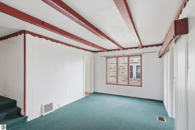 430 Bridge Avenue, Alma, MI 48801