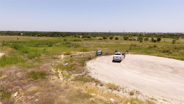 1032 Don Eve Court, Azle, TX 76020