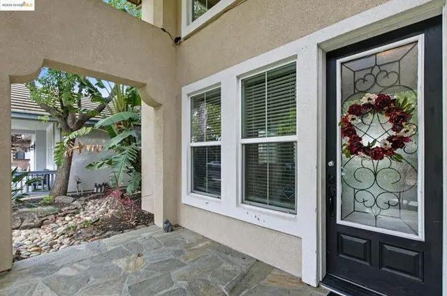 145 Warhol Way, Oakley, CA 94561