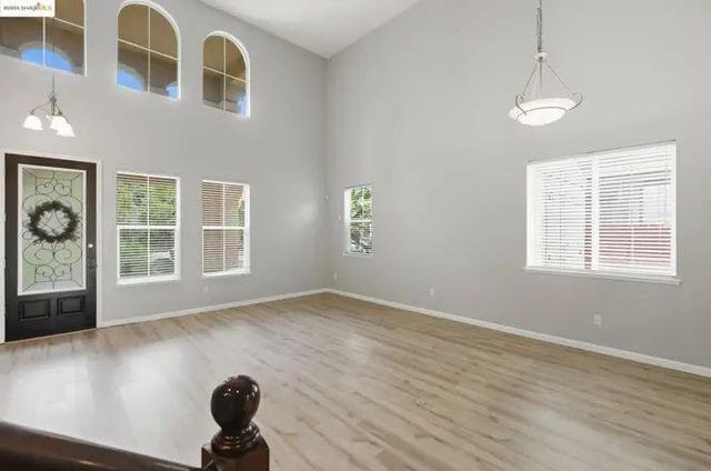 145 Warhol Way, Oakley, CA 94561