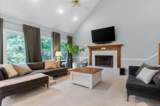 1908 Windy Oaks Lane, Hixson, TN 37343