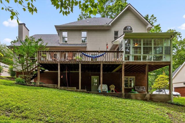 1908 Windy Oaks Lane, Hixson, TN 37343