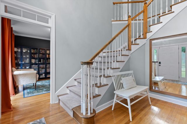 1908 Windy Oaks Lane, Hixson, TN 37343
