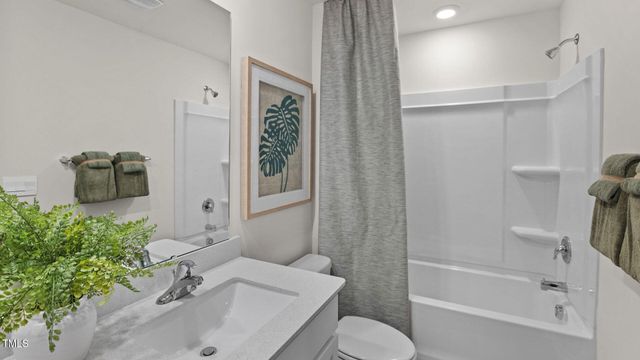 112 Claude Street, La Grange, NC 28551
