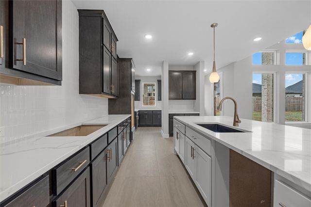 104 Pinyon Pine DR, Bastrop, TX 78602