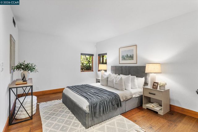 17460 Vineyard Rd, Castro Valley, CA 94546