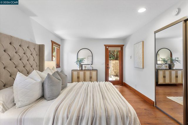 17460 Vineyard Rd, Castro Valley, CA 94546
