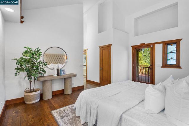 17460 Vineyard Rd, Castro Valley, CA 94546