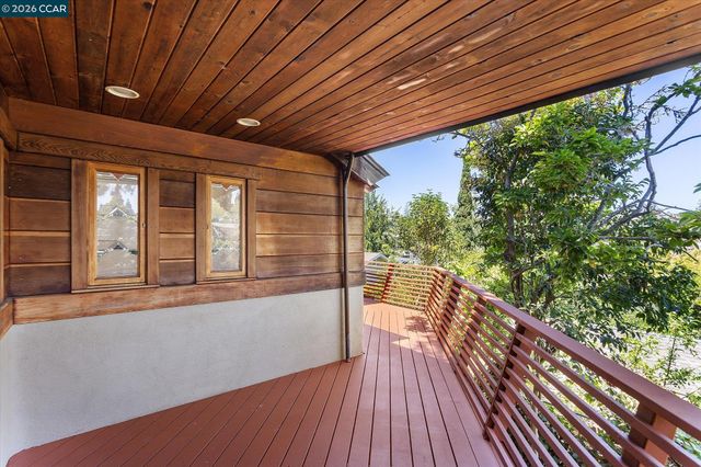 17460 Vineyard Rd, Castro Valley, CA 94546