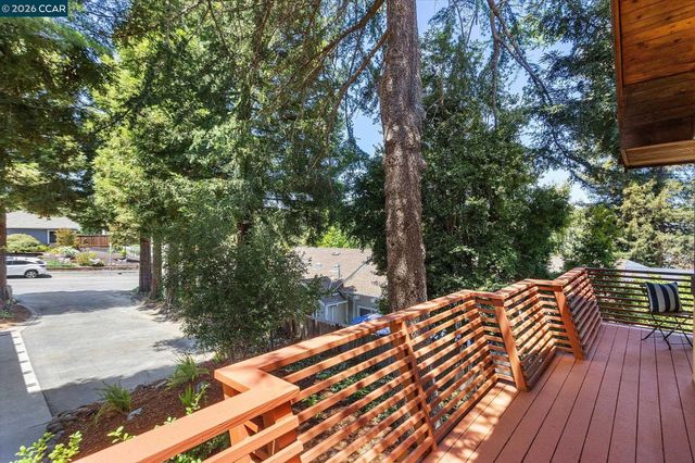 17460 Vineyard Rd, Castro Valley, CA 94546