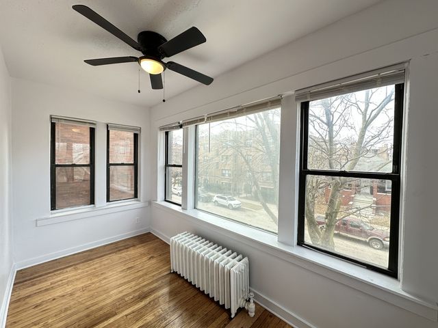 7149 S CONSTANCE Avenue 2W, Chicago, IL 60649