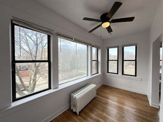 7149 S CONSTANCE Avenue 2W, Chicago, IL 60649