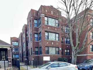7149 S CONSTANCE Avenue 2W, Chicago, IL 60649