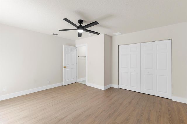 7686 Cedar Hurst Court, Lake Worth, FL 33467