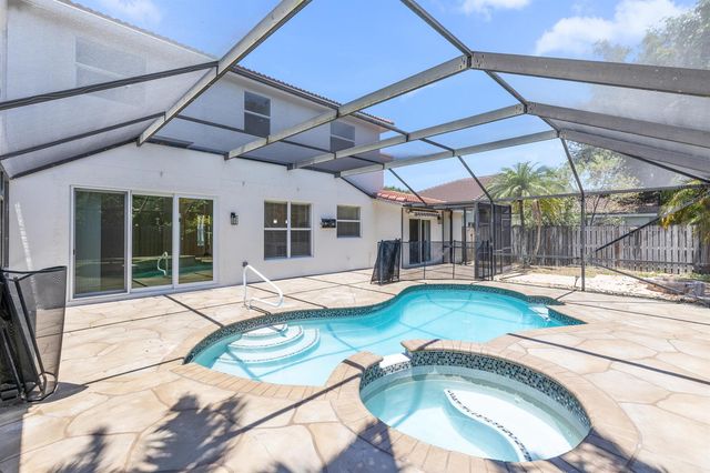 7686 Cedar Hurst Court, Lake Worth, FL 33467