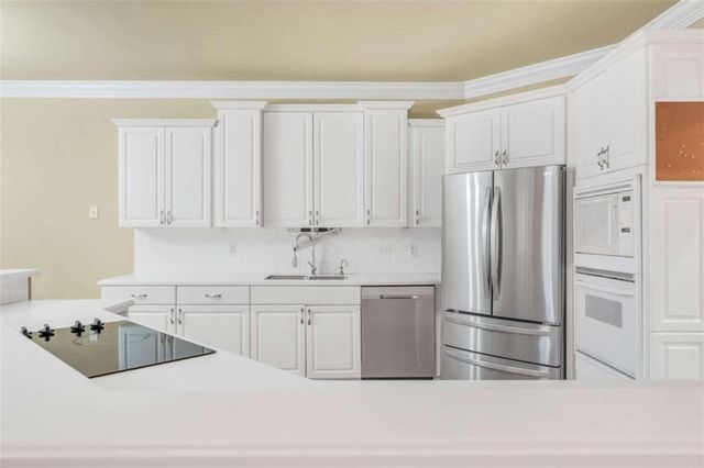 3003 SW East Fairview SW Road, Mcdonough, GA 30252