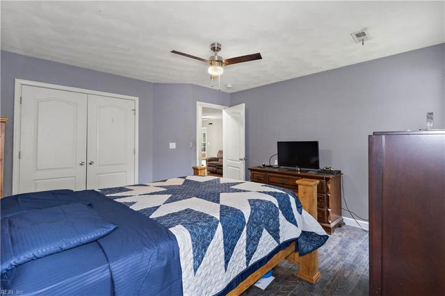 5096 Rochelle RD, Virginia Beach, VA 23464