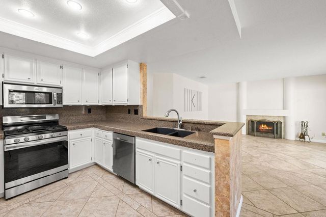 23925 CONSTANTINE DR, Murrieta, CA 92562