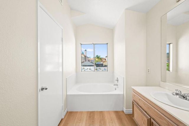 23925 CONSTANTINE DR, Murrieta, CA 92562