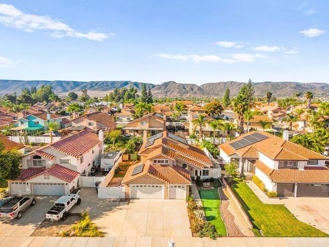 23925 CONSTANTINE DR, Murrieta, CA 92562