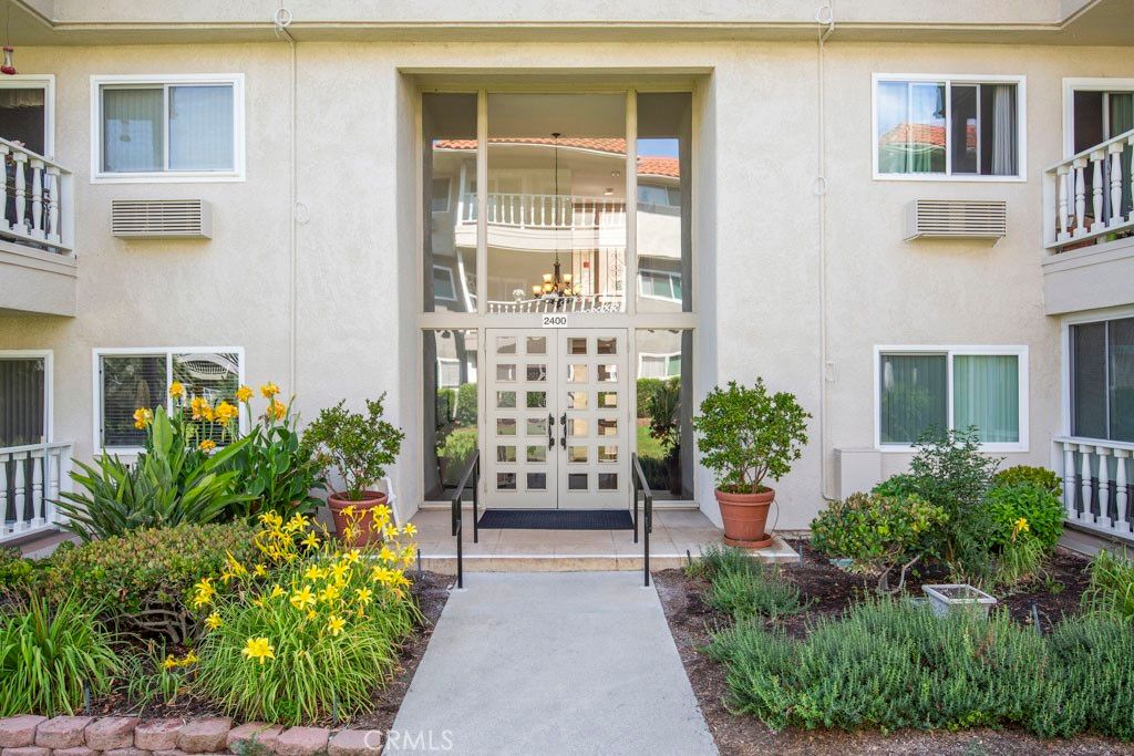 2400 Via Mariposa 1A, Laguna Woods, CA 92637 — photo 2