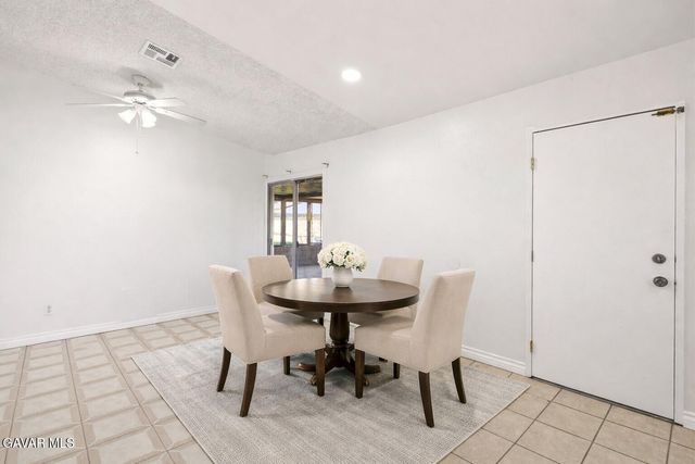 2906 Casamia Avenue, Palmdale, CA 93550