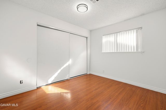 2906 Casamia Avenue, Palmdale, CA 93550