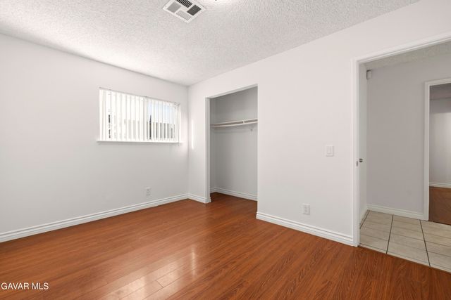 2906 Casamia Avenue, Palmdale, CA 93550