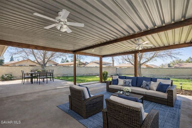 2906 Casamia Avenue, Palmdale, CA 93550