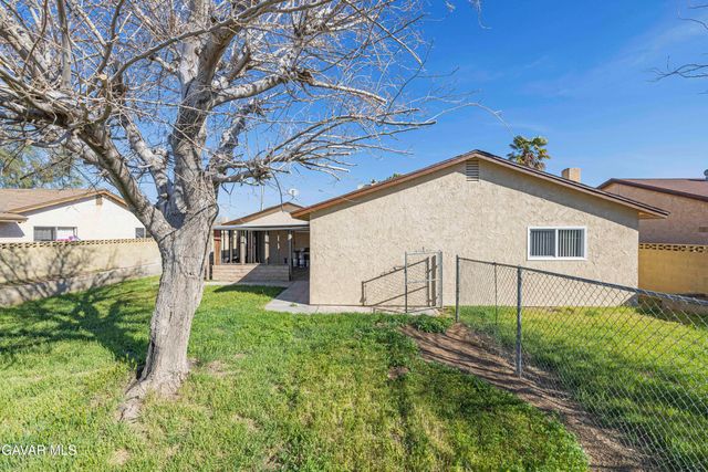 2906 Casamia Avenue, Palmdale, CA 93550