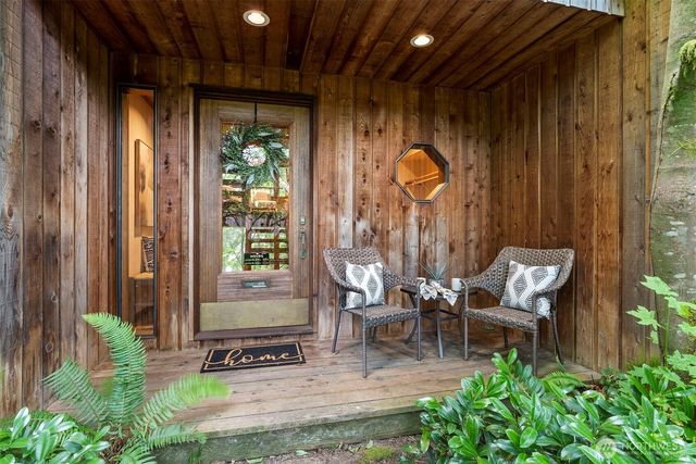 3940 Henderson Boulevard SE, Olympia, WA 98501