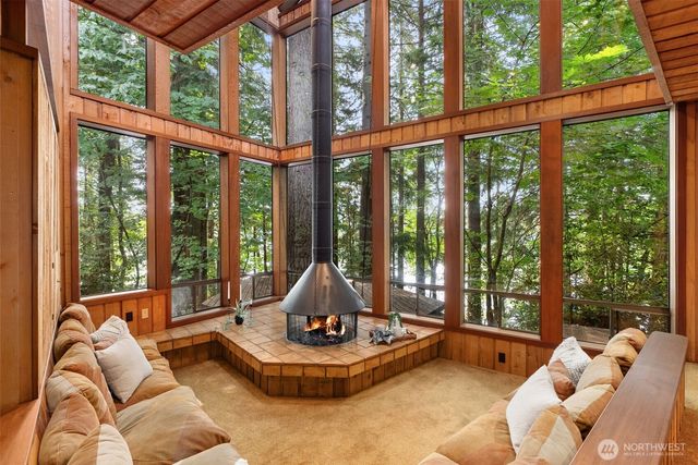 3940 Henderson Boulevard SE, Olympia, WA 98501