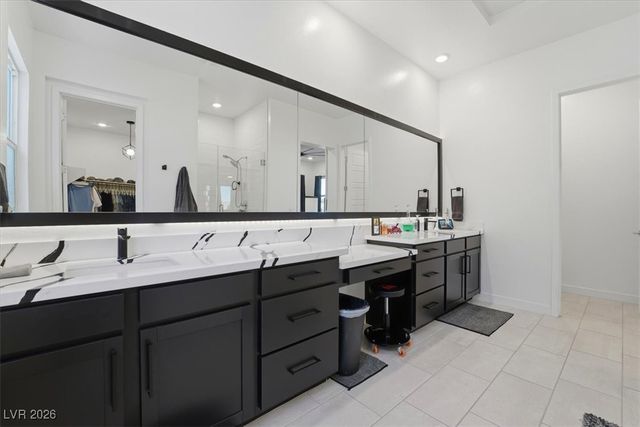 116 Barclay Heights Avenue, Henderson, NV 89015