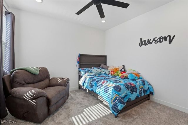 116 Barclay Heights Avenue, Henderson, NV 89015