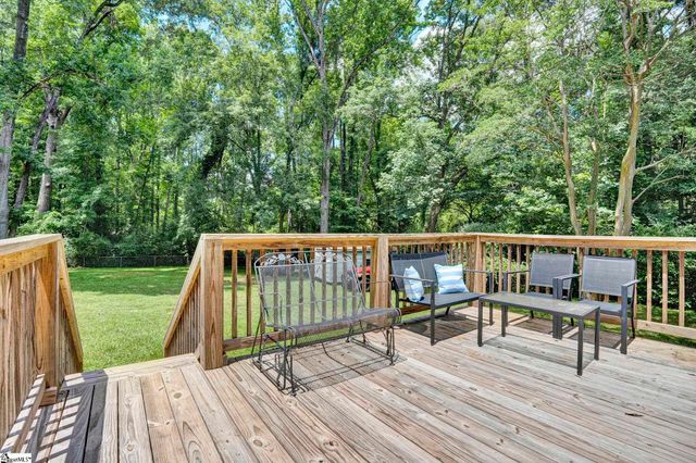 273 Sunset Boulevard, Clinton, SC 29325